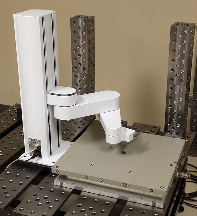 Precise Automation's PF400 collaborative SCARA robot